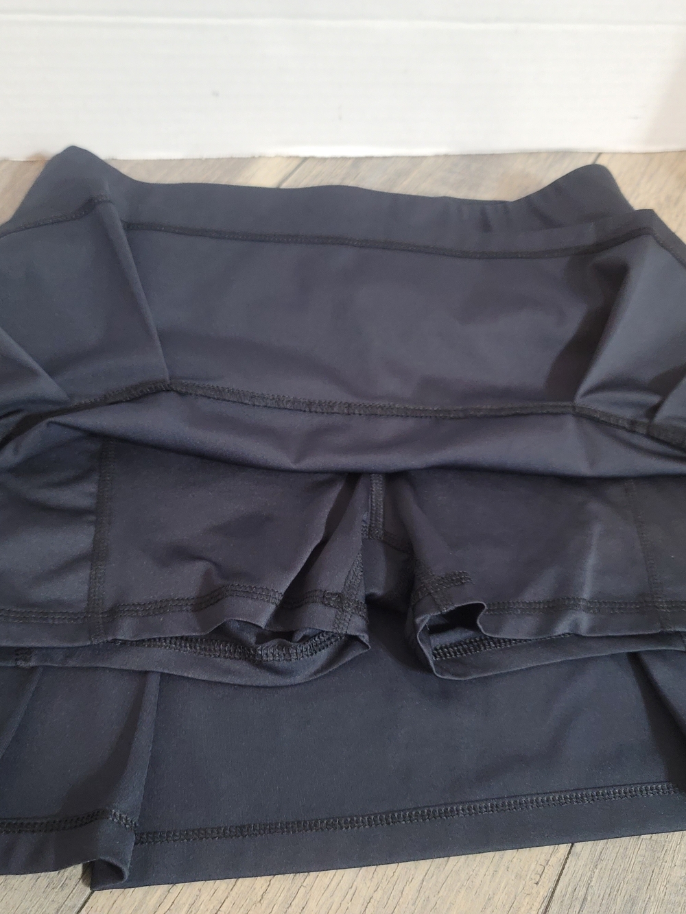 Sigrid Olsen Golf & Tennis Black Pleated Hem Mini Skort Small Shorts W/pockets - Picture 8 of 14